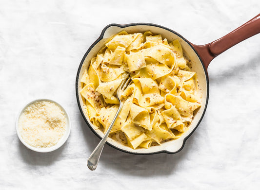 Fresh pappardelle with walnuts mascarpone sauce